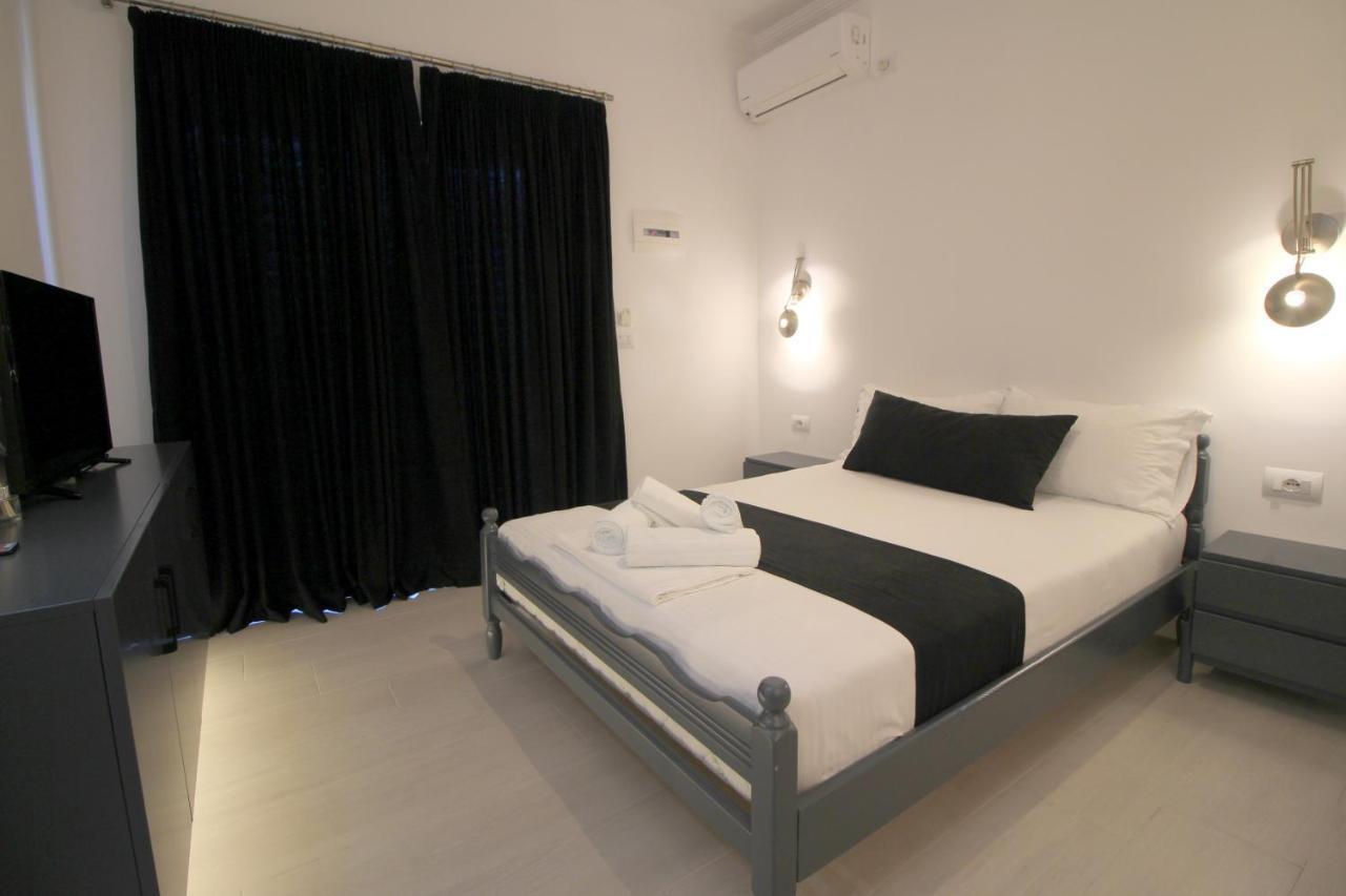 Jericho Rooms Sarande Exterior photo
